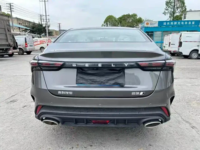 Geely Binrui — Фото автомобиля 6