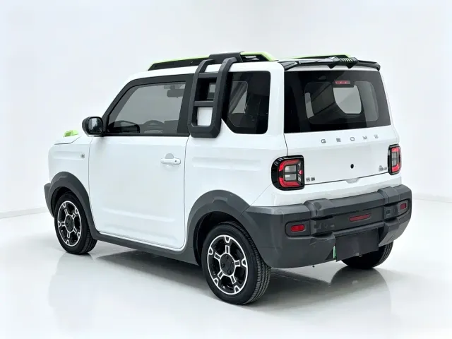 Geely Panda — Фото автомобиля 12