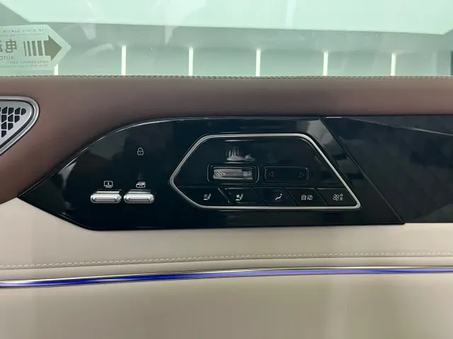 BYD Xia — Фото автомобиля 12