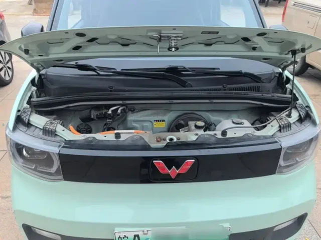 Wuling Hongguang Mini EV — Фото автомобиля 19