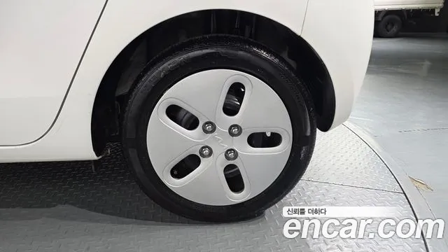Kia RAY Новый Kia Ray Фургон — Фото автомобиля 21