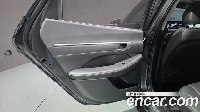 Hyundai Sonata — Фото автомобиля 25