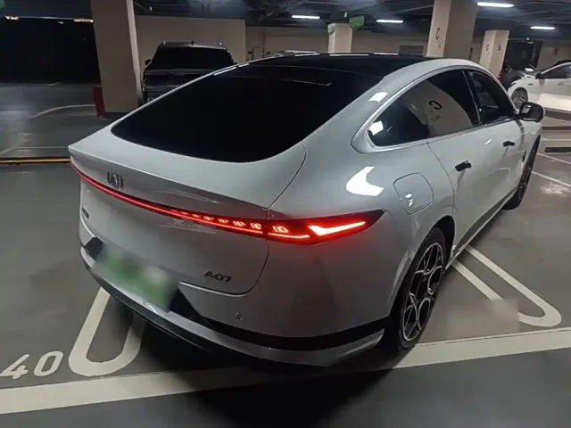 Changan Qiyuan A07 — Фото автомобиля 6