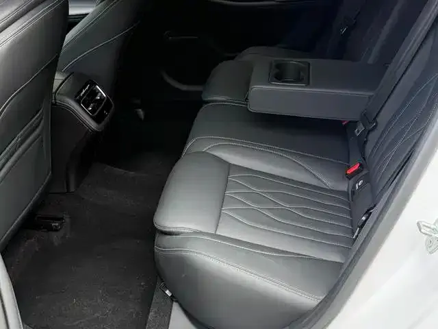 Chery Arrizo 8 — Фото автомобиля 7
