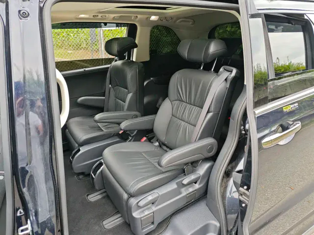 Honda Odyssey — Фото автомобиля 6