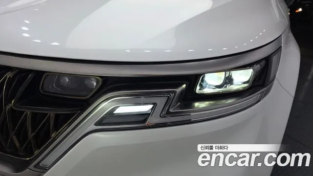 Kia Canival Carnival 4 поколение Дизель 9 мест Signature — Фото автомобиля 22