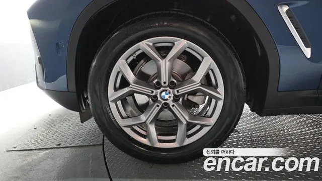 BMW X4 — Фото автомобиля 5