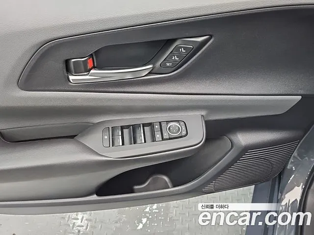 Toyota Prius 5th Gen — Фото автомобиля 16
