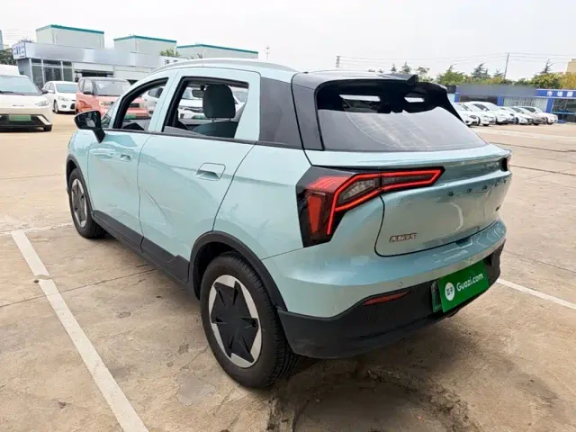 Geely Geometry E Firefly — Фото автомобиля 4