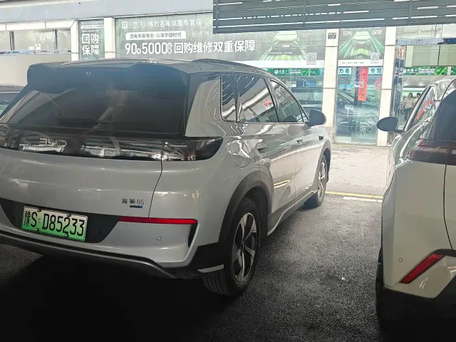 BYD Sealion 05 EV — Фото автомобиля 8