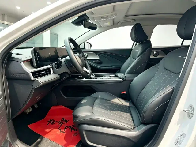 Chery Arrizo 8 — Фото автомобиля 4