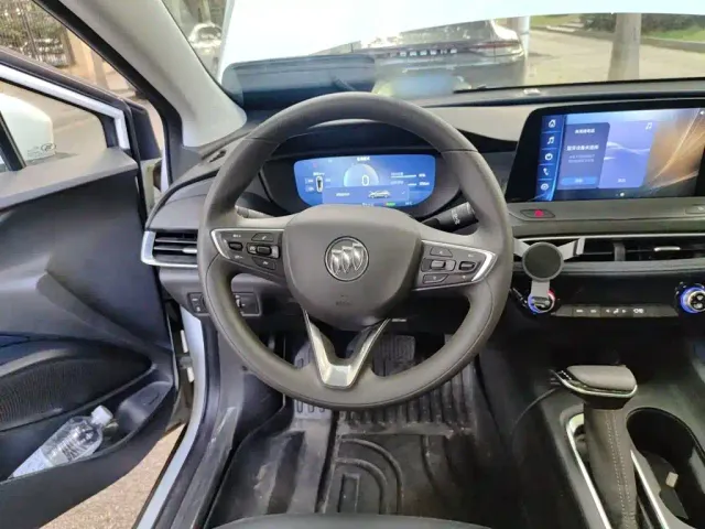 Buick Velite 6 — Фото автомобиля 13