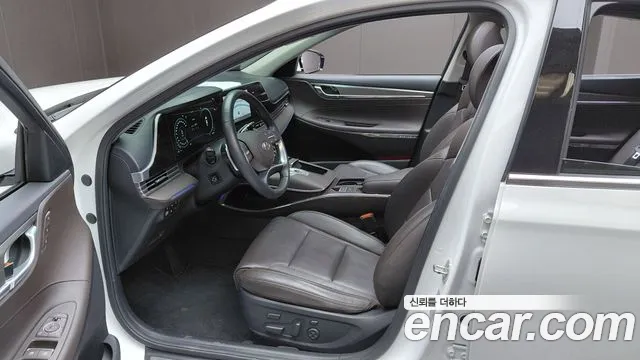 Hyundai Grandeur — Фото автомобиля 9