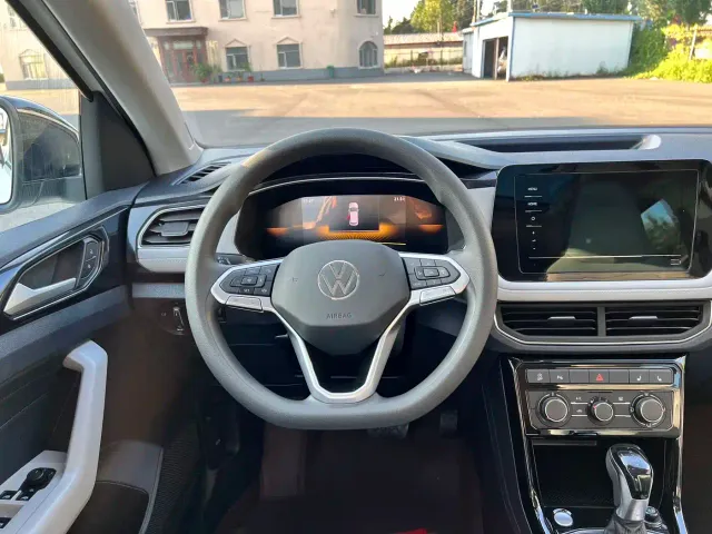 Volkswagen Tharu — Фото автомобиля 10