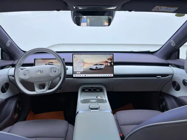 Changan Qiyuan A06 — Фото автомобиля 8