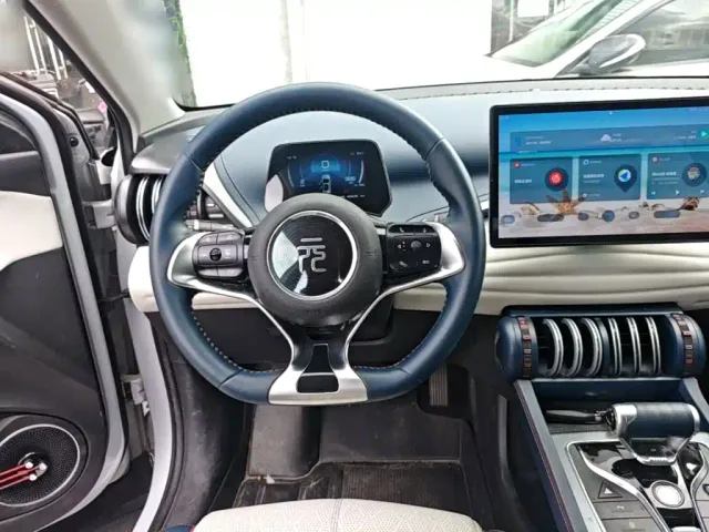 BYD Yuan PLUS — Фото автомобиля 10