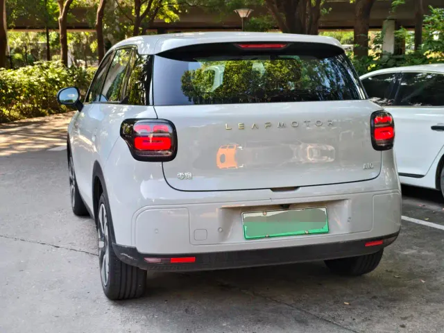 Leapmotor Leapmotor A10 — Фото автомобиля 12