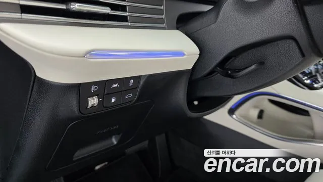 Hyundai Grandeur Grandeur (New) Hybrid — Фото автомобиля 26