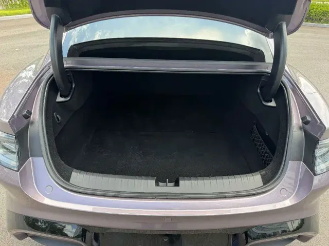 Xiaomi SU7 — Фото автомобиля 15
