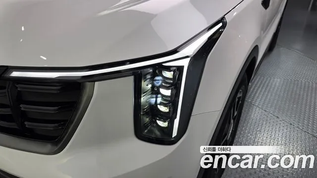 Kia Sorento — Фото автомобиля 7