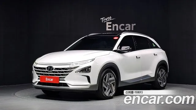 Фотография автомобиля — Hyundai Nexo