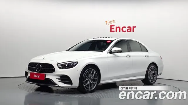 Фотография автомобиля — Mercedes-Benz E-Class W213