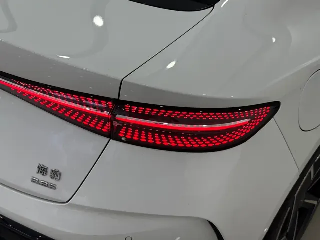 BYD Seal — Фото автомобиля 6