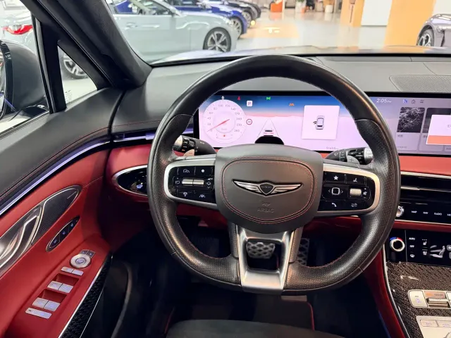Genesis GV70 — Фото автомобиля 11