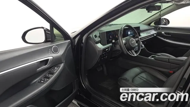 Hyundai Sonata Premium — Фото автомобиля 10