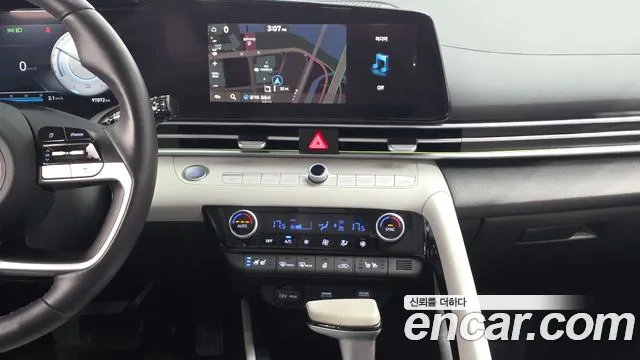 Hyundai AVANTE Modern — Фото автомобиля 13
