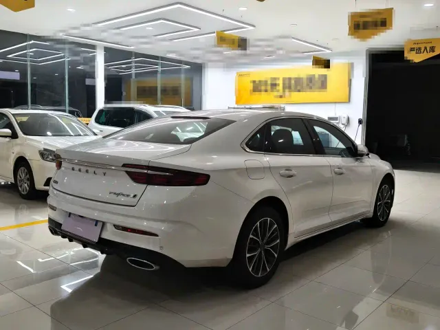 Geely Xingrui — Фото автомобиля 4