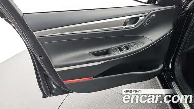 Hyundai Grandeur Новый Grandeur IG — Фото автомобиля 24