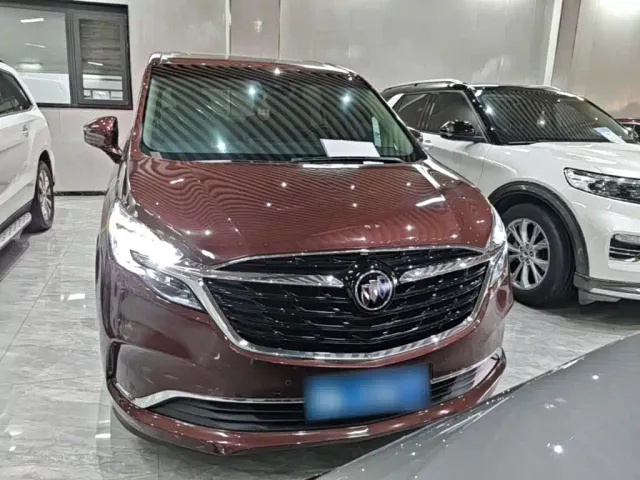 Buick GL8 — Фото автомобиля 2