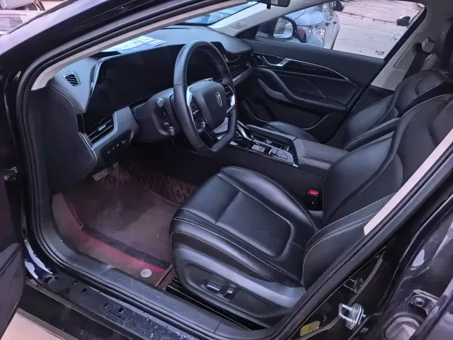Bestune B70 — Фото автомобиля 4