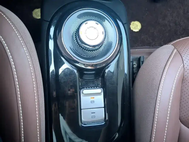 Wuling Bingo — Фото автомобиля 13