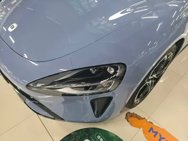 Xiaomi SU7 — Фото автомобиля 19
