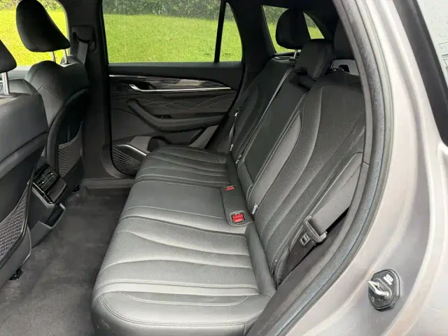 Geely Xingyue L — Фото автомобиля 12