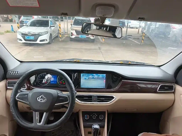 Changan Kuayue Kuayuexing V5 — Фото автомобиля 9