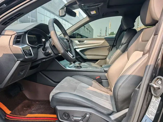 Audi A6L — Фото автомобиля 7