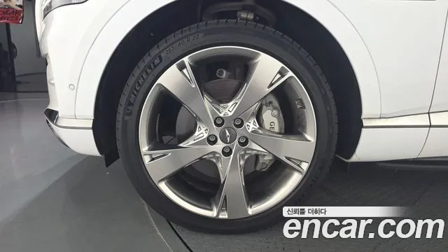 Genesis GV80 2.5T Бензин AWD — Фото автомобиля 5