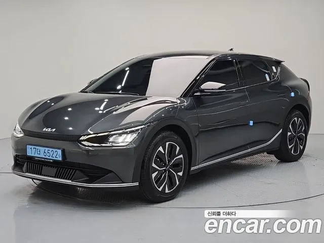 Kia EV6 — Фото автомобиля 2