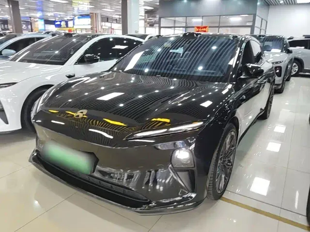 Фотография автомобиля — Nio ET5 Touring