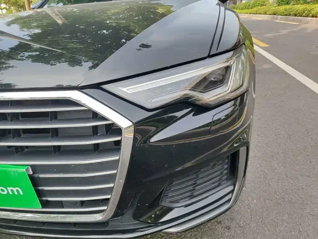 Audi A6L — Фото автомобиля 23