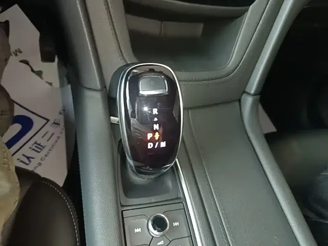 Cadillac XT5 — Фото автомобиля 13