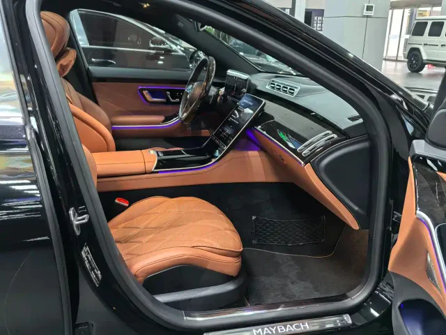 Mercedes-Benz Maybach S-Class — Фото автомобиля 22