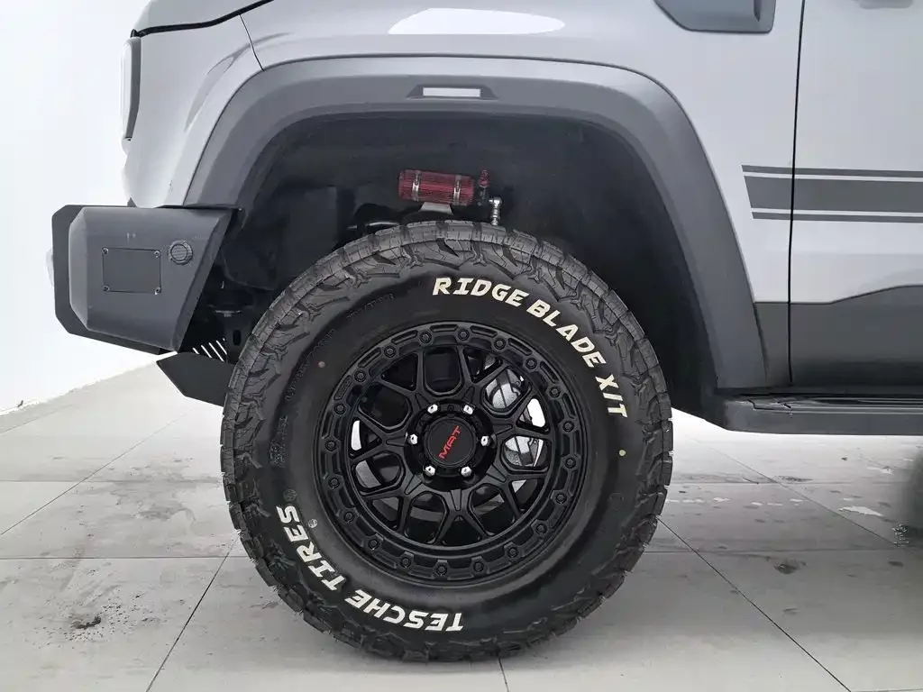 BAIC ORV Beijing Offroad BJ40 2026 2.0T Petrol Standard — Фото автомобиля 17