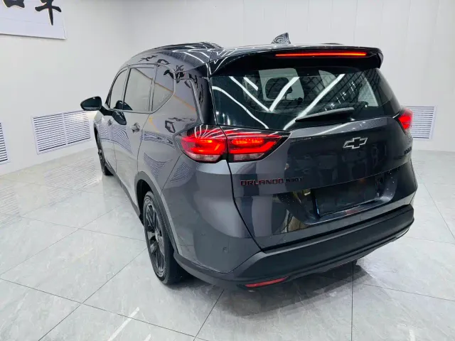 Chevrolet Volando 2020 Mild Hybrid Redline 530T Automatic Premium Edition (5+2 seater) — Фото автомобиля 6