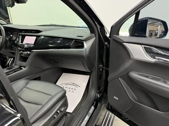 Cadillac XT6 — Фото автомобиля 9
