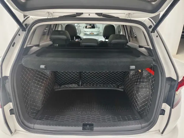 Skoda Karoq — Фото автомобиля 17
