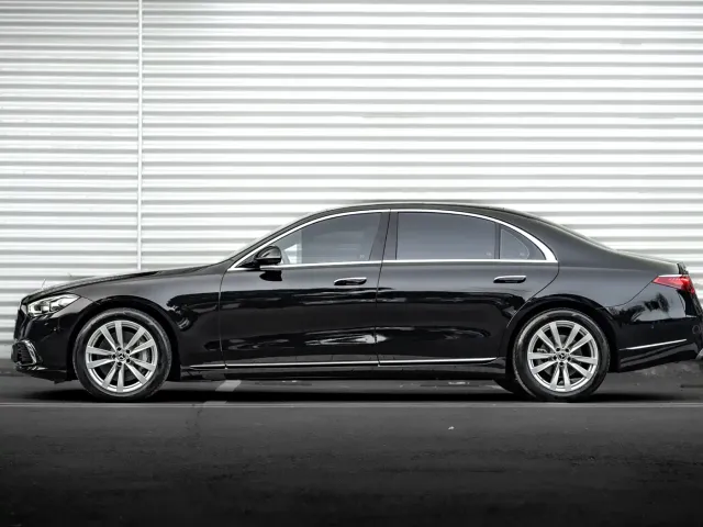 Mercedes-Benz S-Class — Фото автомобиля 2